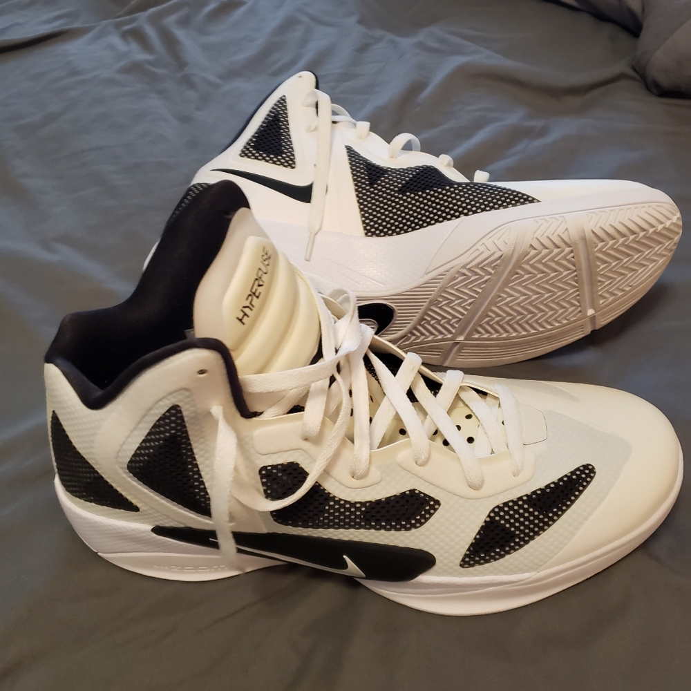 Nike basketball shoes